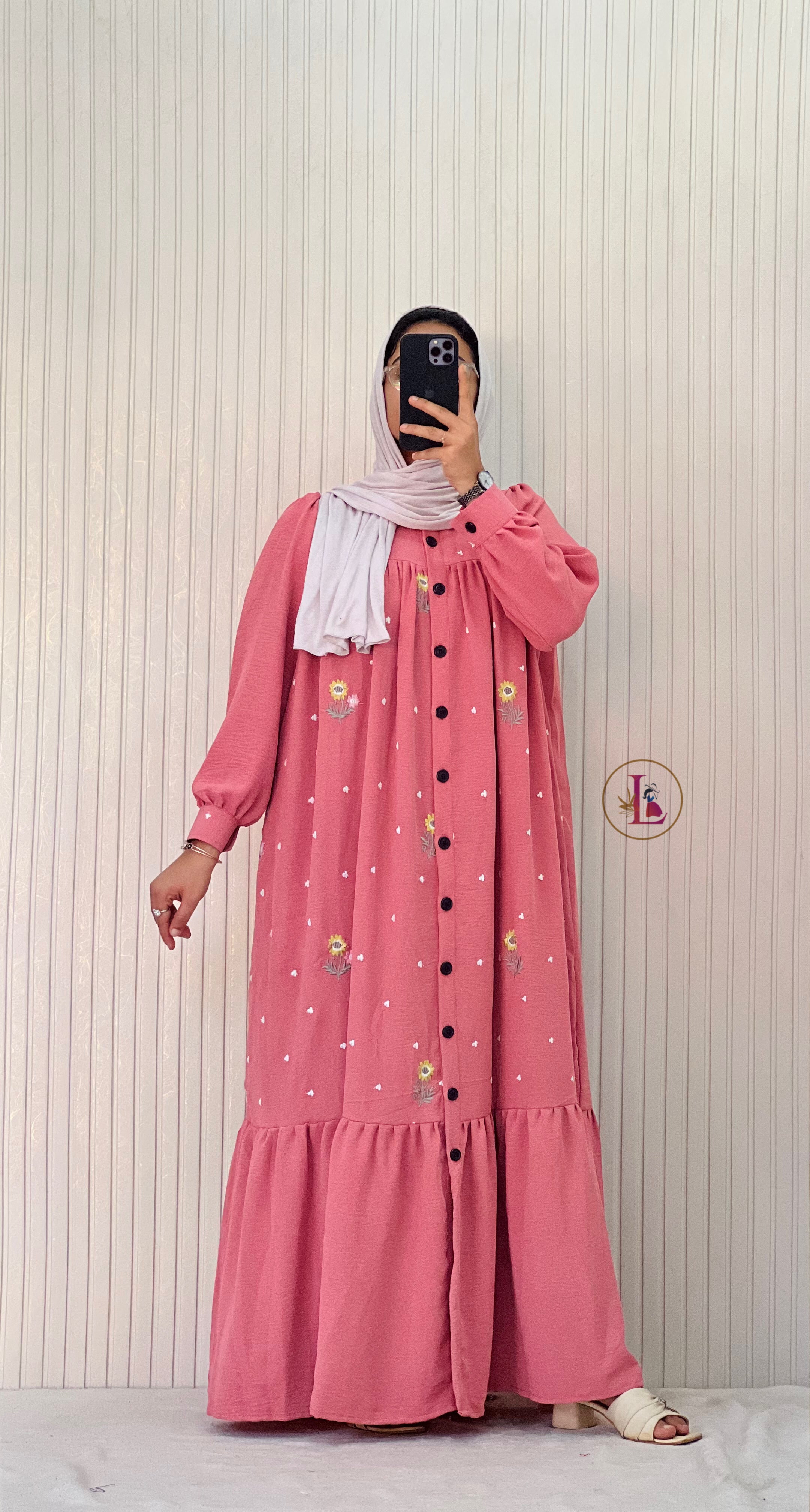 Long gown product Code: LG002